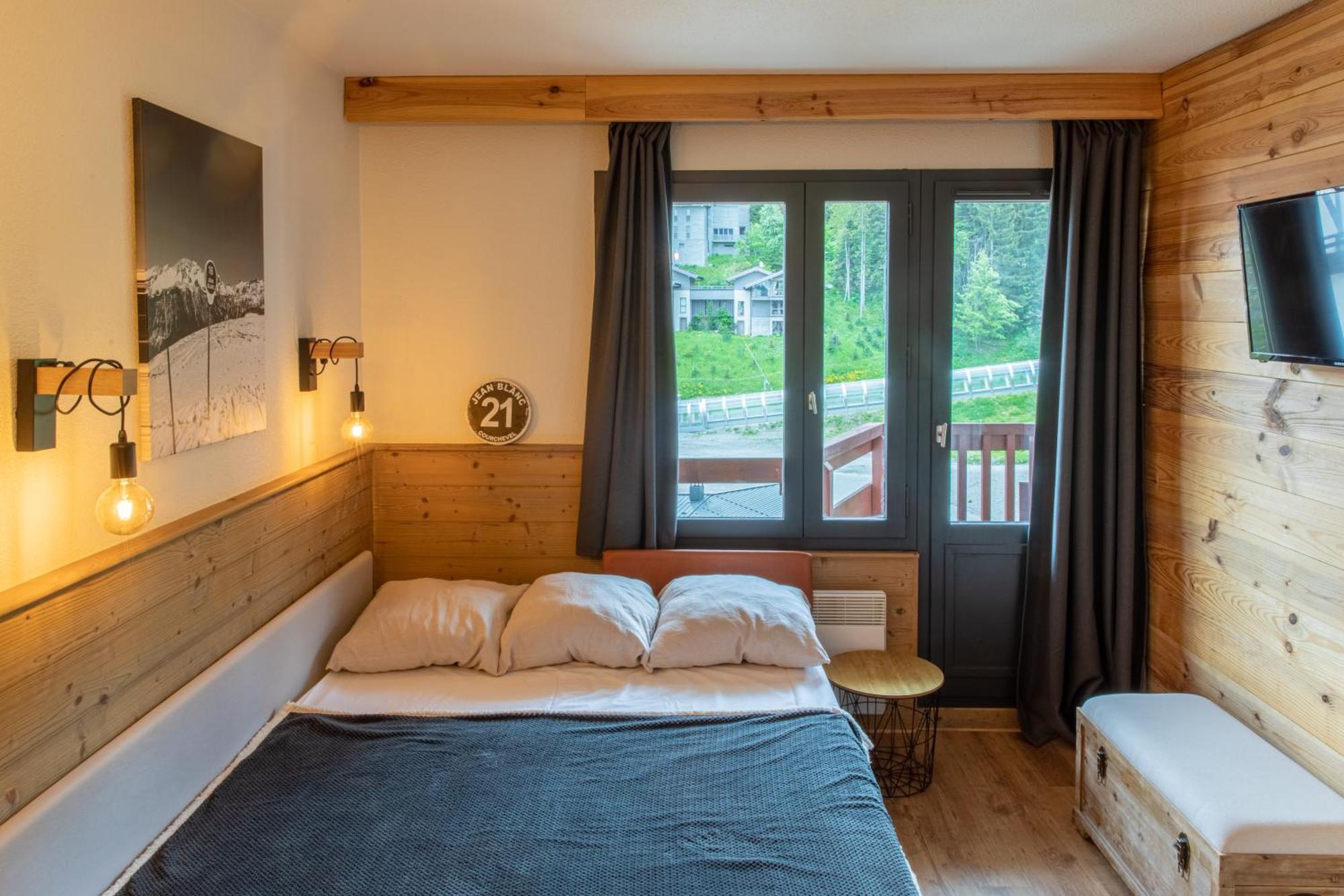 Апартаменти Courchevel Au Pied Des Pistes, La Tania Екстер'єр фото