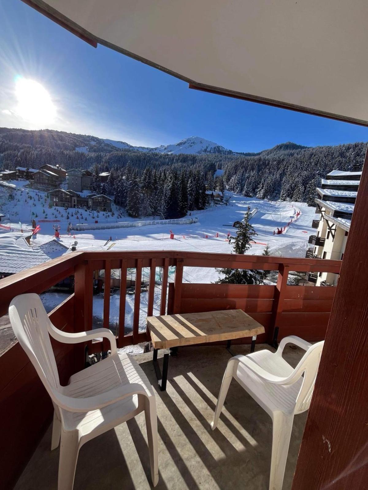 Апартаменти Courchevel Au Pied Des Pistes, La Tania Екстер'єр фото