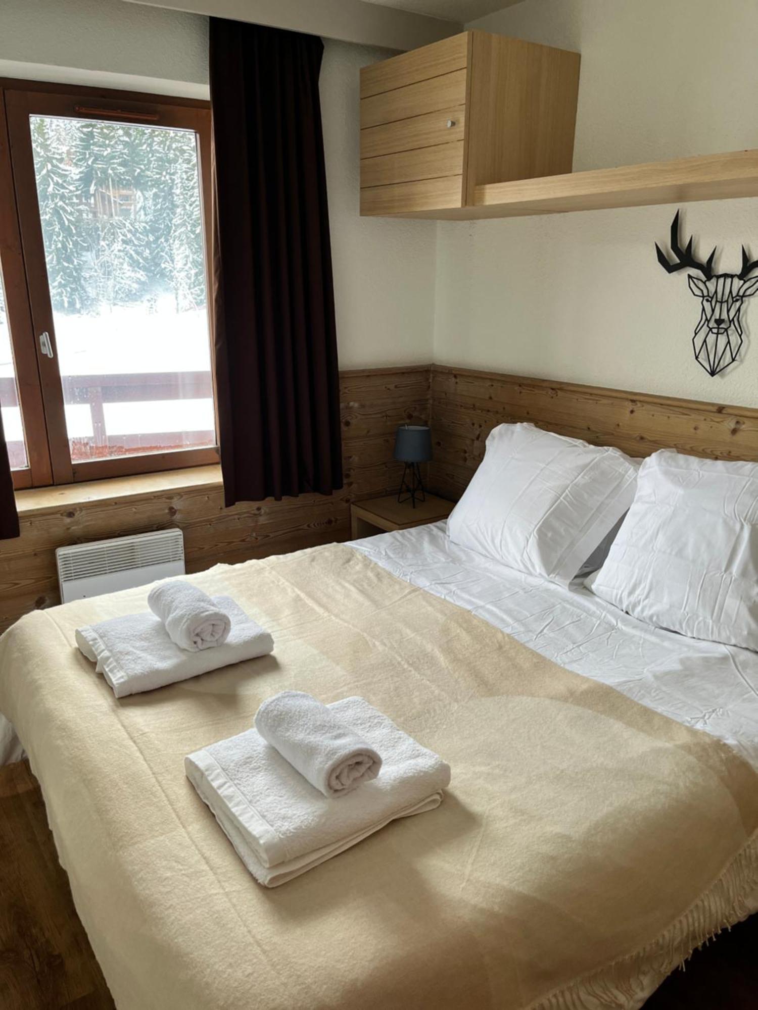 Апартаменти Courchevel Au Pied Des Pistes, La Tania Екстер'єр фото